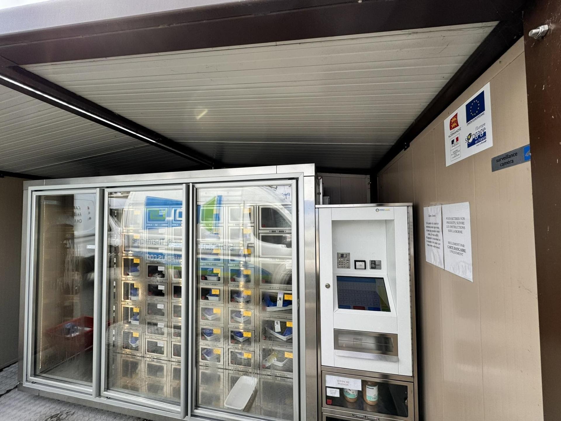 Distributeur automatique — Boulangerie Saint-Nicolas